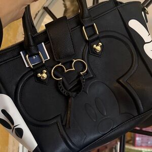 Chic Black Satchel with Iconic Design